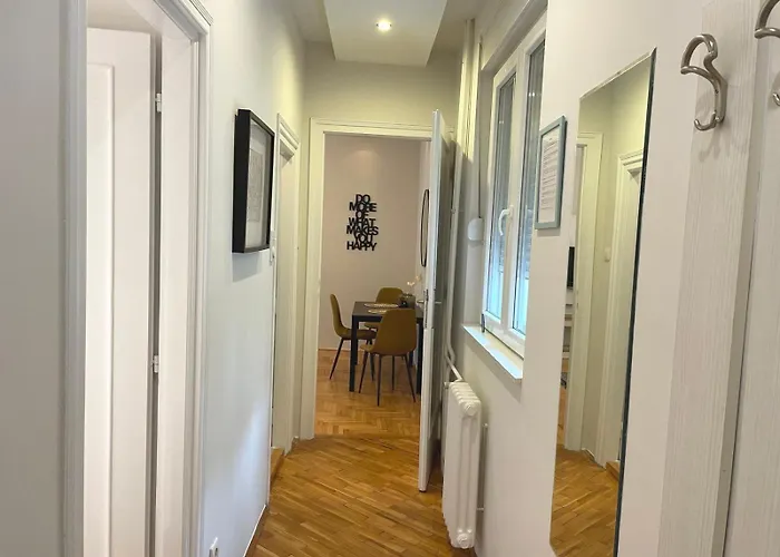 アパート Break Klishe Zen